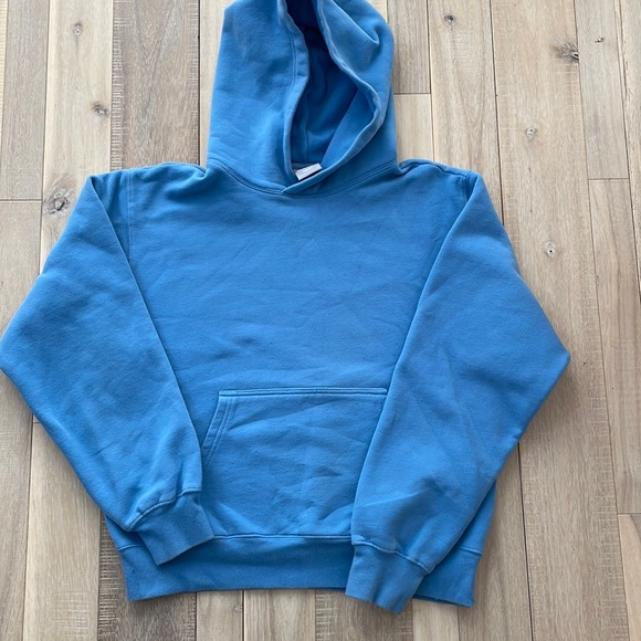 Aritzia Tops - Aritzia TNA Cozy Fleece Perfect Hoodie